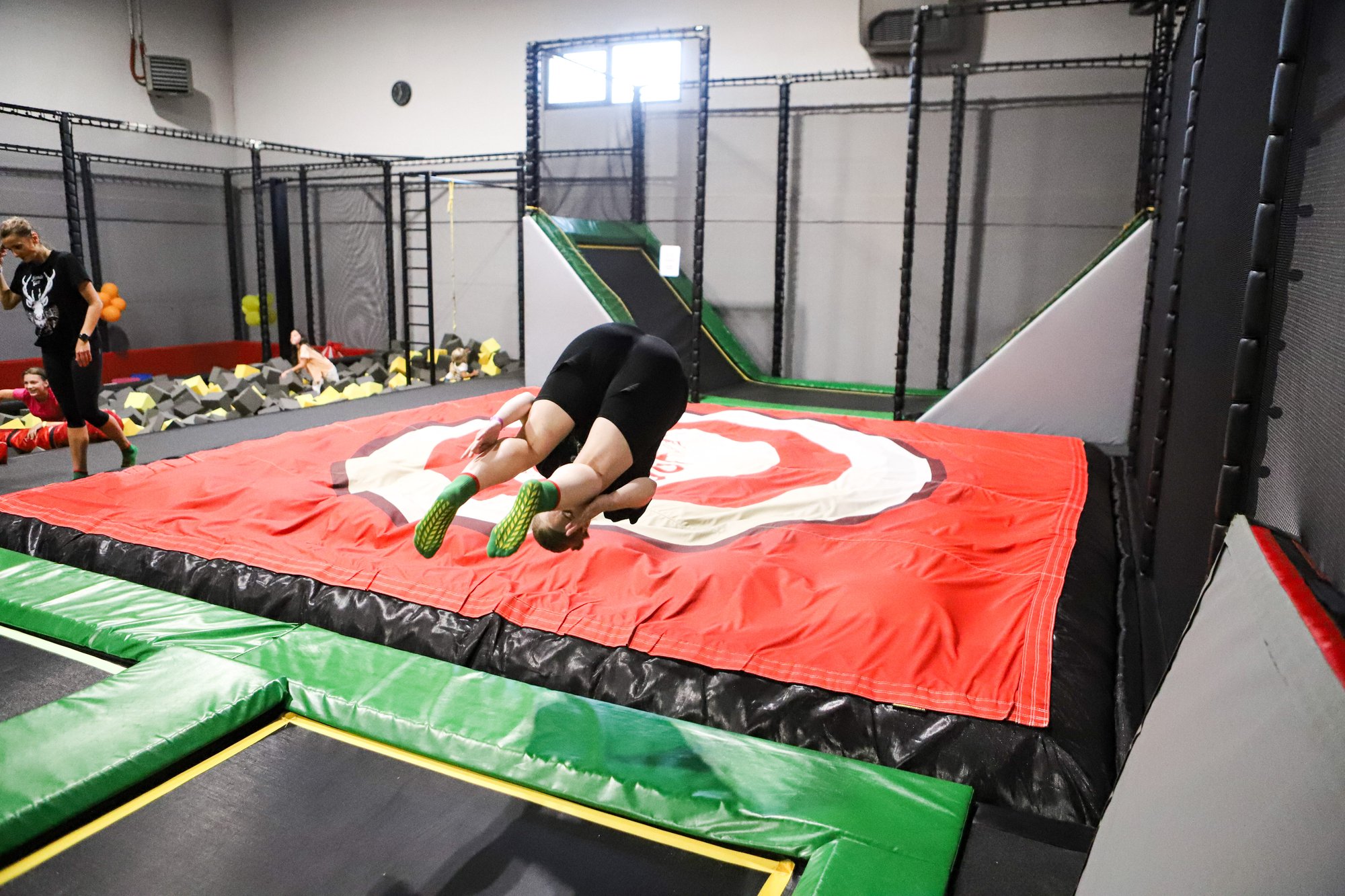 szczypiornistki-trenoway-na-trampolinach-98864