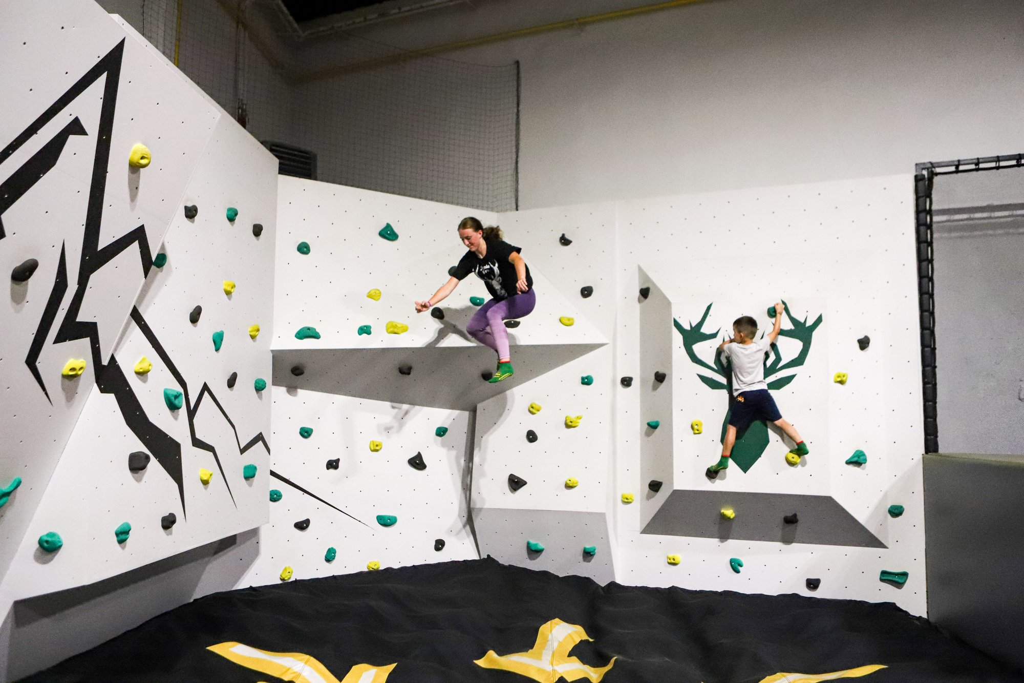 szczypiornistki-trenoway-na-trampolinach-98864