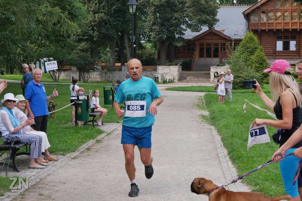 pobiegli-wilczym-tropem-98974