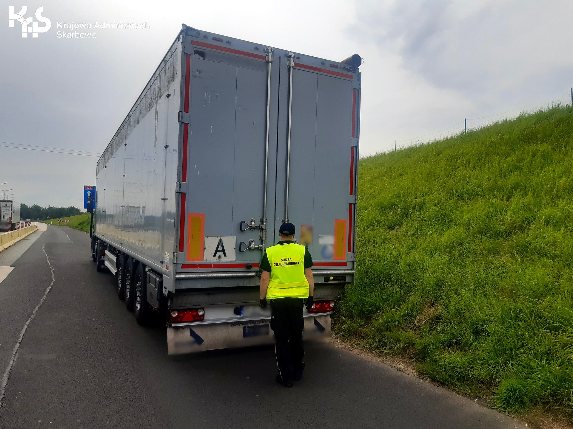 nielegalny-transport-zatrzymany-przez-kas-98994
