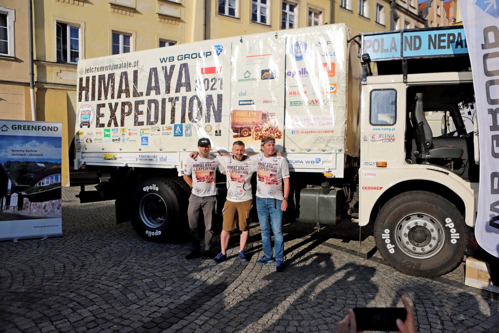 ruszyli-jelczem-w-himalaje-99095
