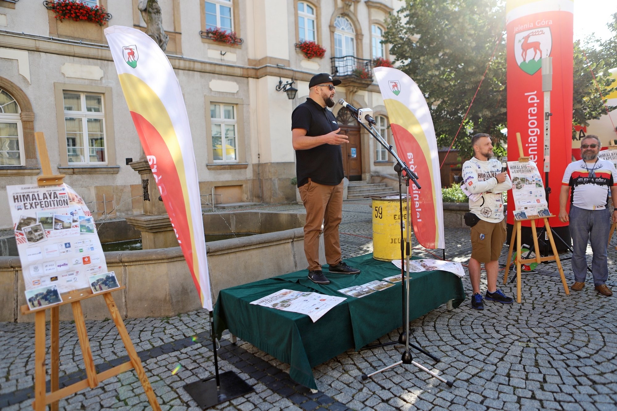 ruszyli-jelczem-w-himalaje-99095