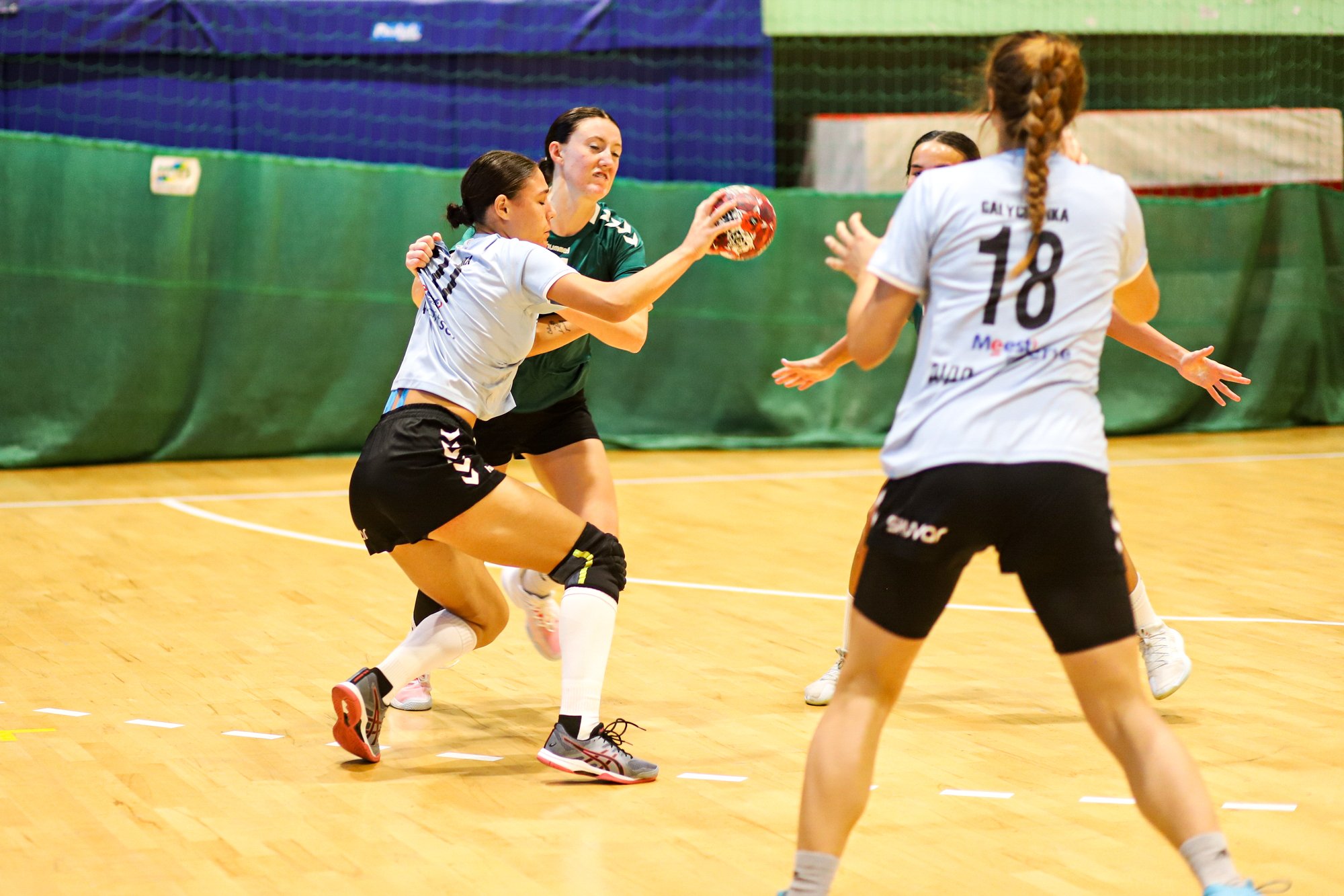 towarzysko-z-mistrzyniami-ukrainy-99096