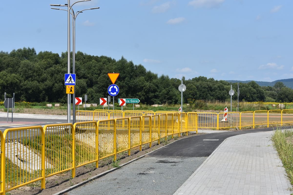 jest-juz-ruch-na-nowym-rondzie-99114