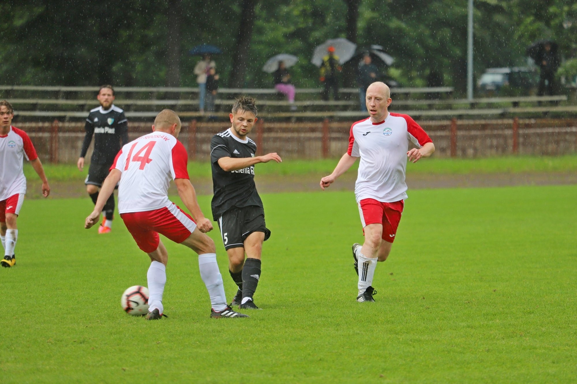 rezerwy-karkonoszy-zdemoloway-przeciwnika-99306
