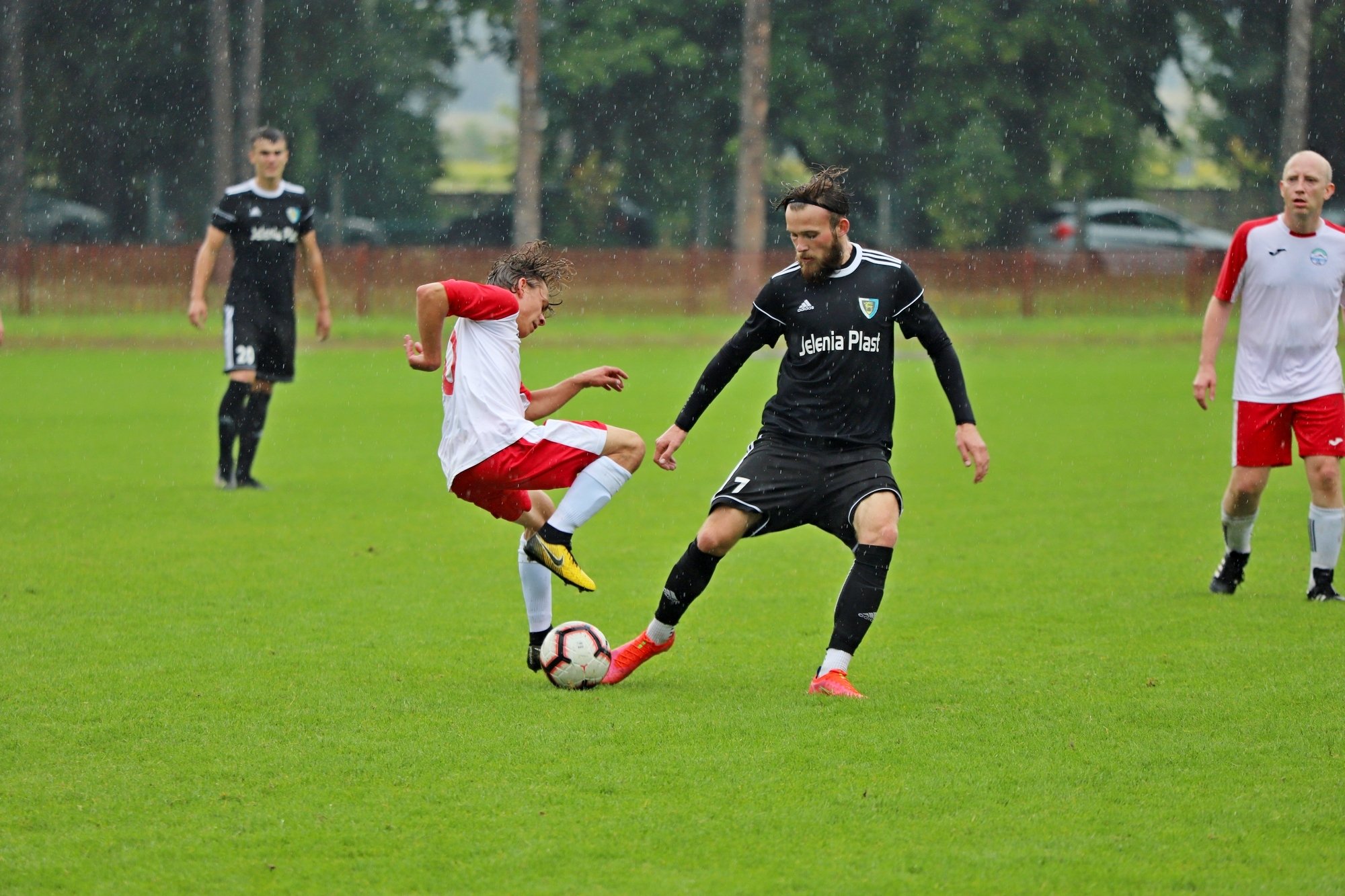 rezerwy-karkonoszy-zdemoloway-przeciwnika-99306