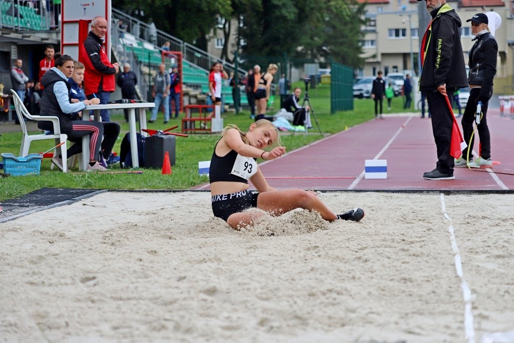 lekkoatletyczny-trojmecz-przy-zotniczej-99307