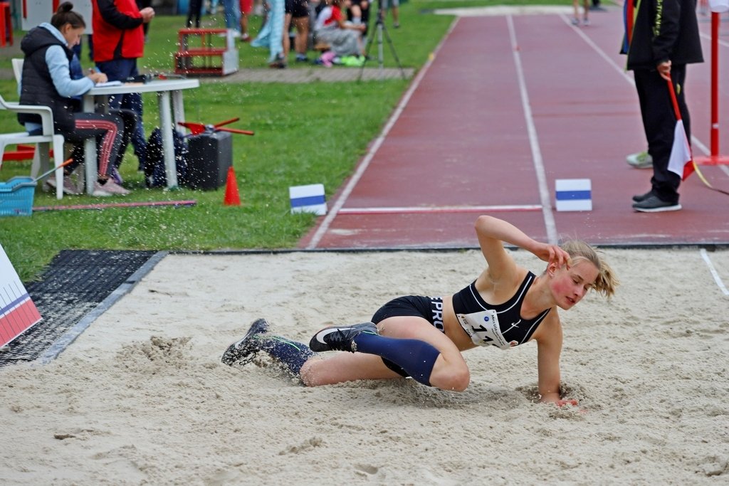 lekkoatletyczny-trojmecz-przy-zotniczej-99307