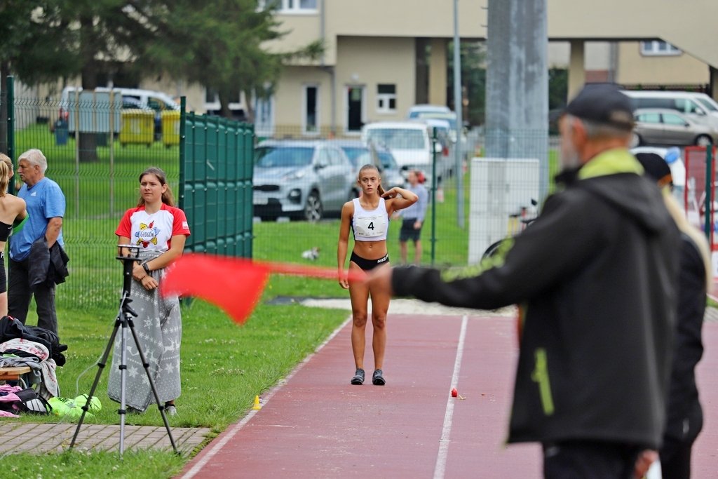 lekkoatletyczny-trojmecz-przy-zotniczej-99307