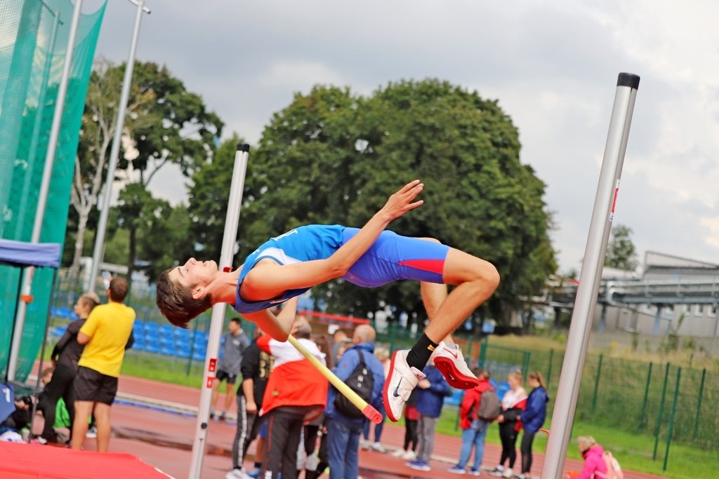 lekkoatletyczny-trojmecz-przy-zotniczej-99307