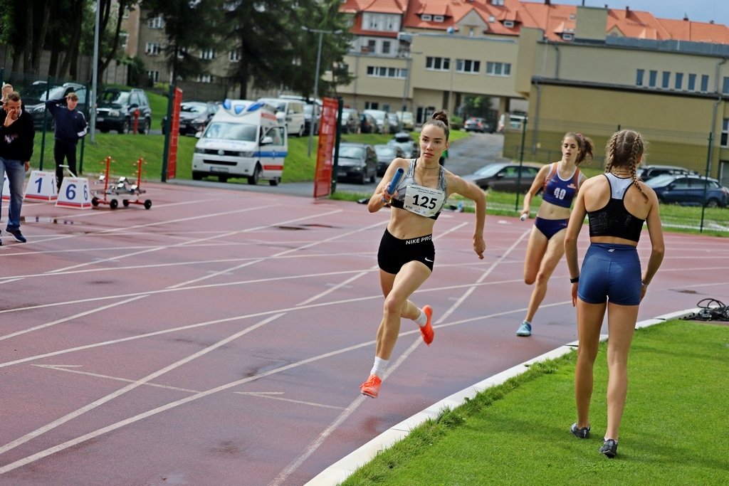 lekkoatletyczny-trojmecz-przy-zotniczej-99307