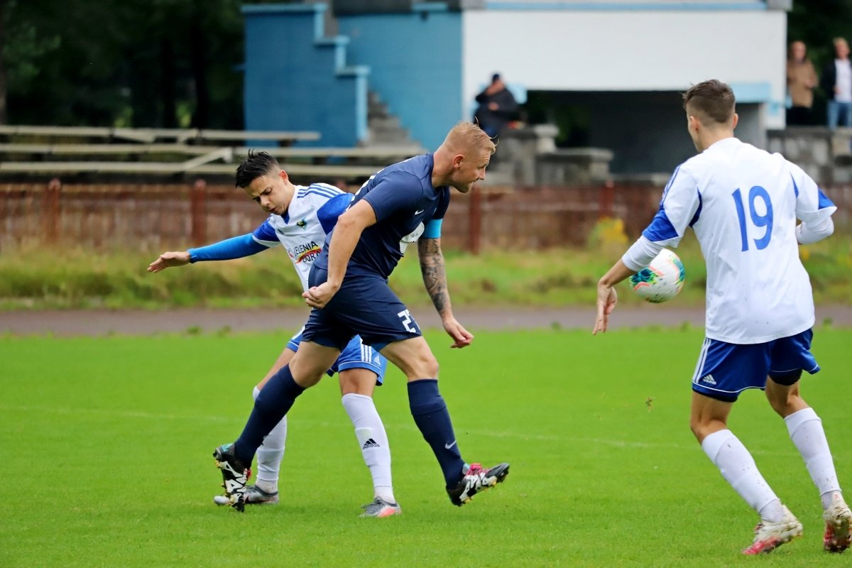 juniorzy-rozbili-lidera-aklasy-99333