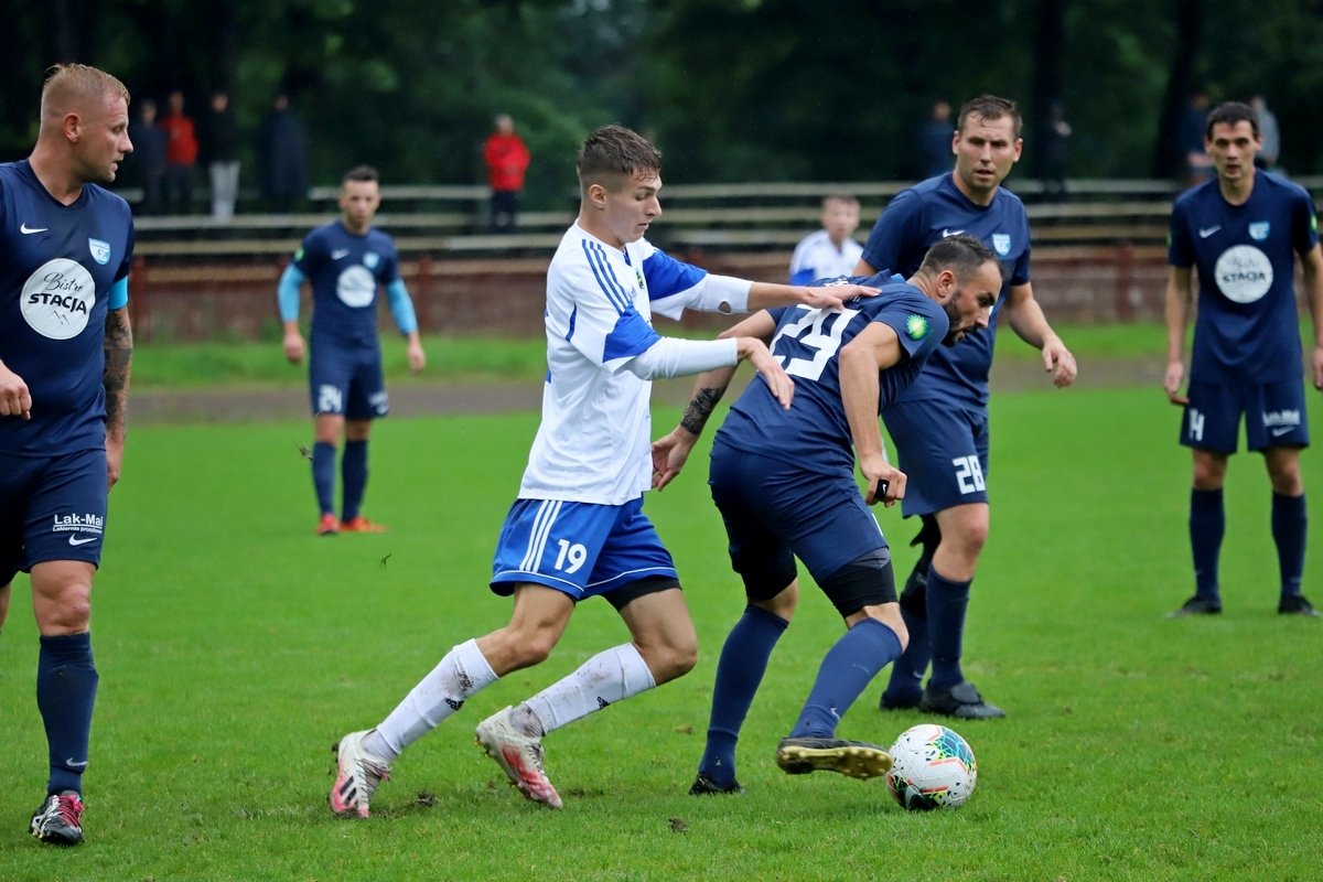 juniorzy-rozbili-lidera-aklasy-99333
