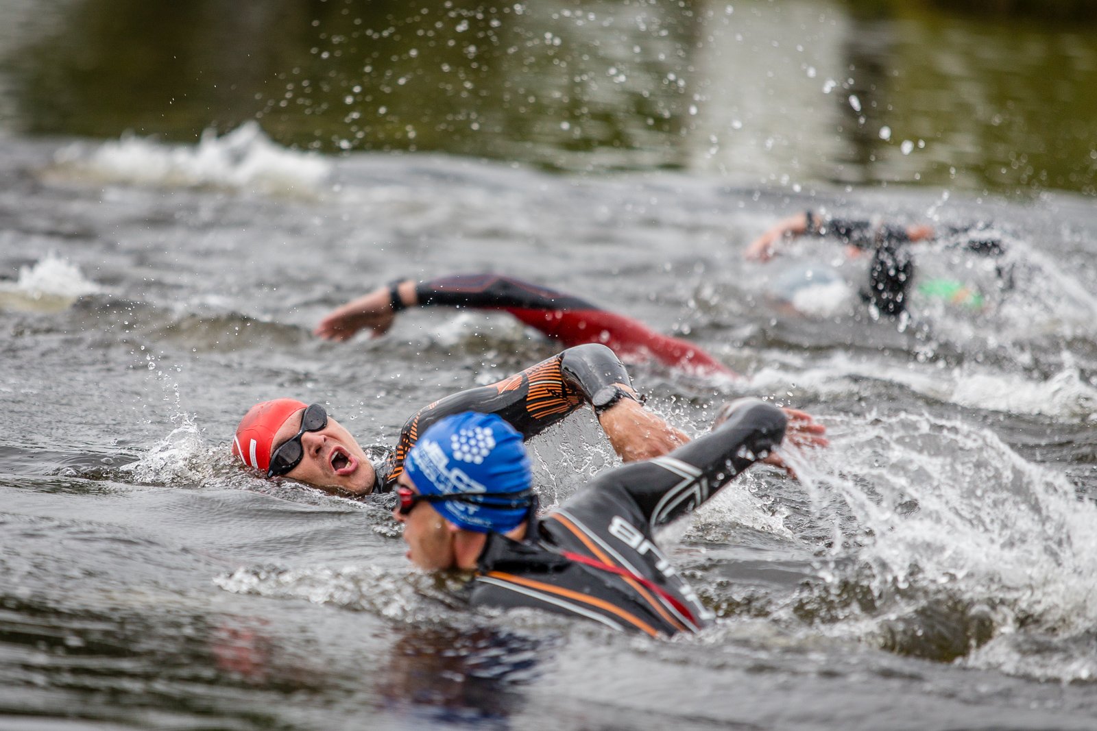 niezwykle-wymagajacy-triathlon-99343