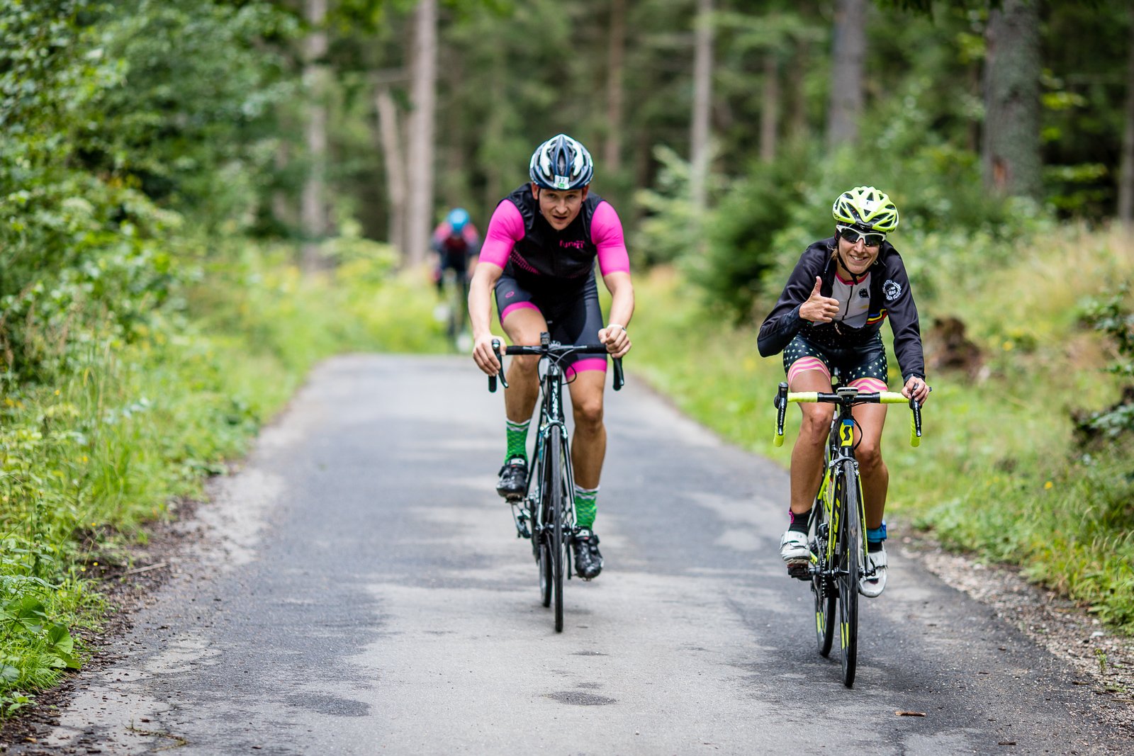 niezwykle-wymagajacy-triathlon-99343