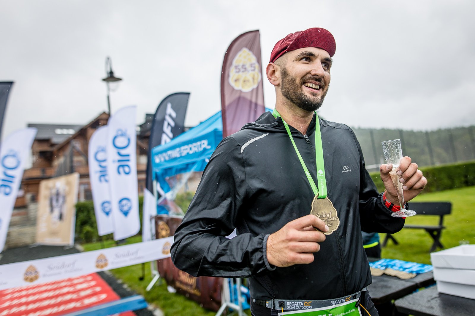 niezwykle-wymagajacy-triathlon-99343