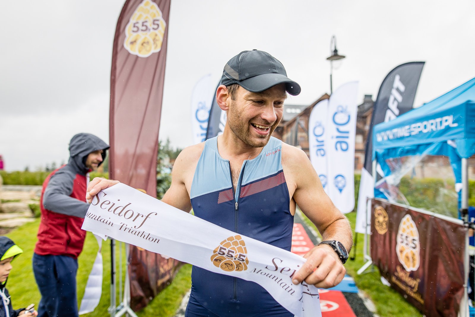 niezwykle-wymagajacy-triathlon-99343