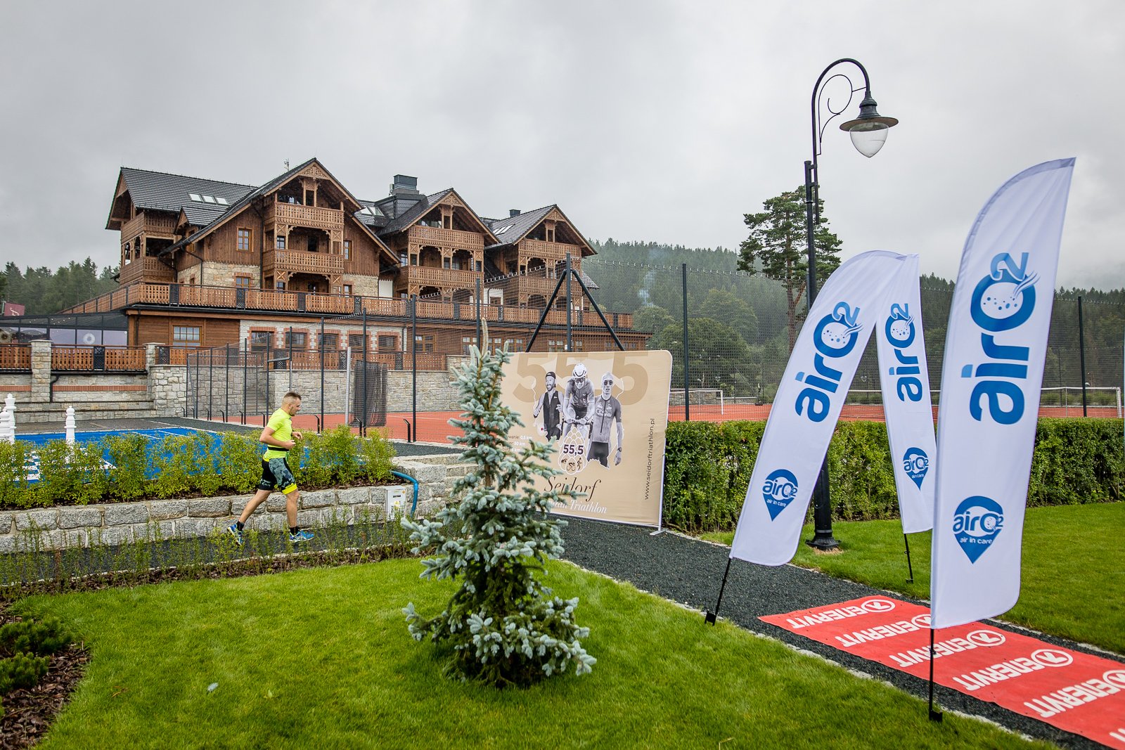 niezwykle-wymagajacy-triathlon-99343