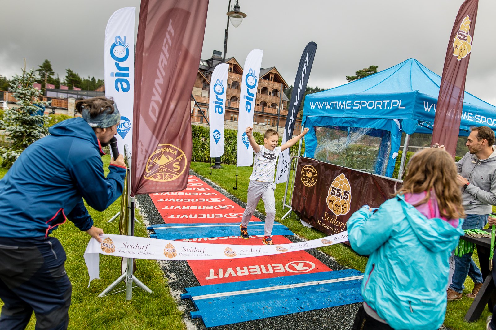 niezwykle-wymagajacy-triathlon-99343