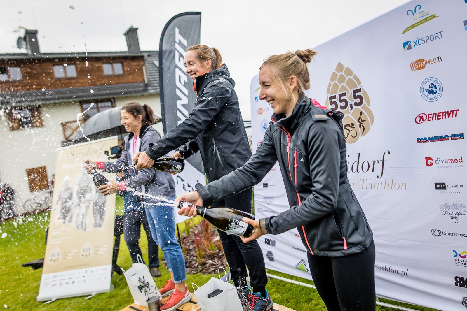 niezwykle-wymagajacy-triathlon-99343