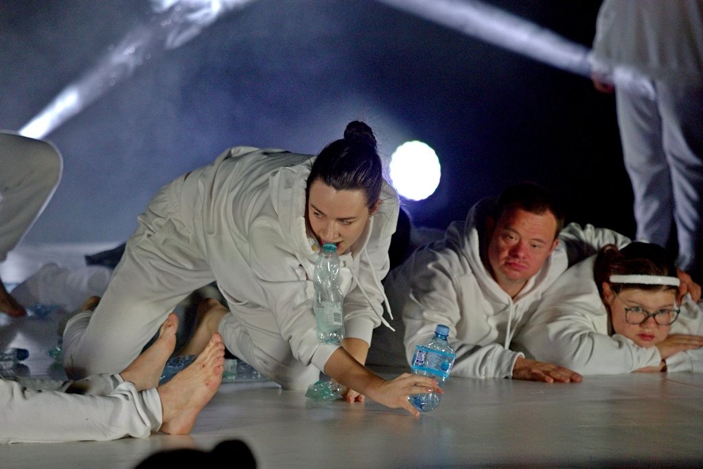 niezwyky-spektakl-i-koncert-99372