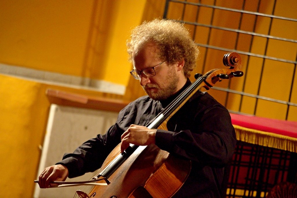 niezwyky-spektakl-i-koncert-99372