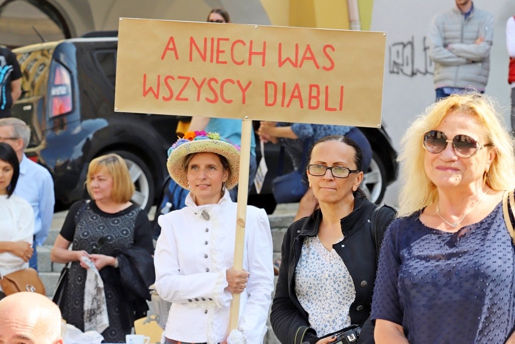 czytali-moralnosc-pani-dulskiej-99389