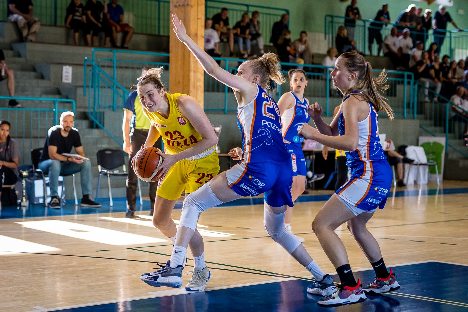 sleza-z-karolina-stefanczyk-pokonaa-azs-99395