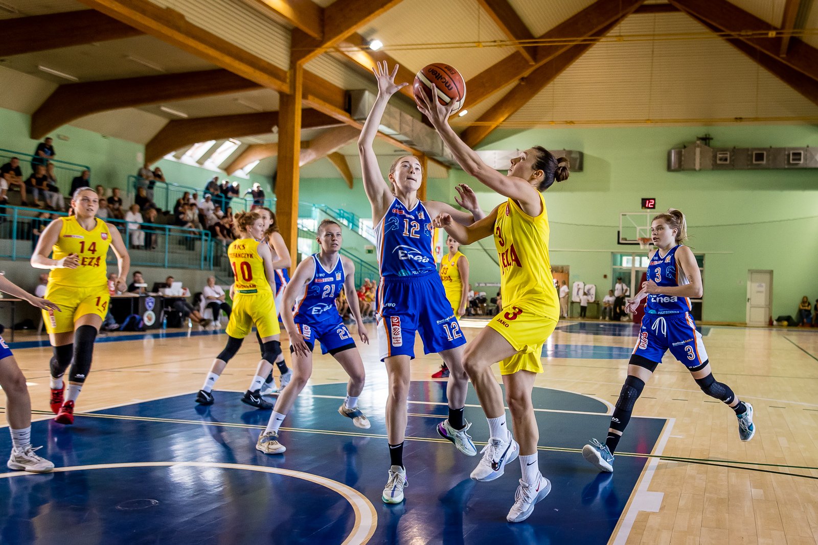 sleza-z-karolina-stefanczyk-pokonaa-azs-99395
