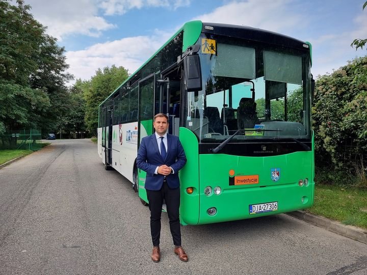 kupiono-autobus-99616