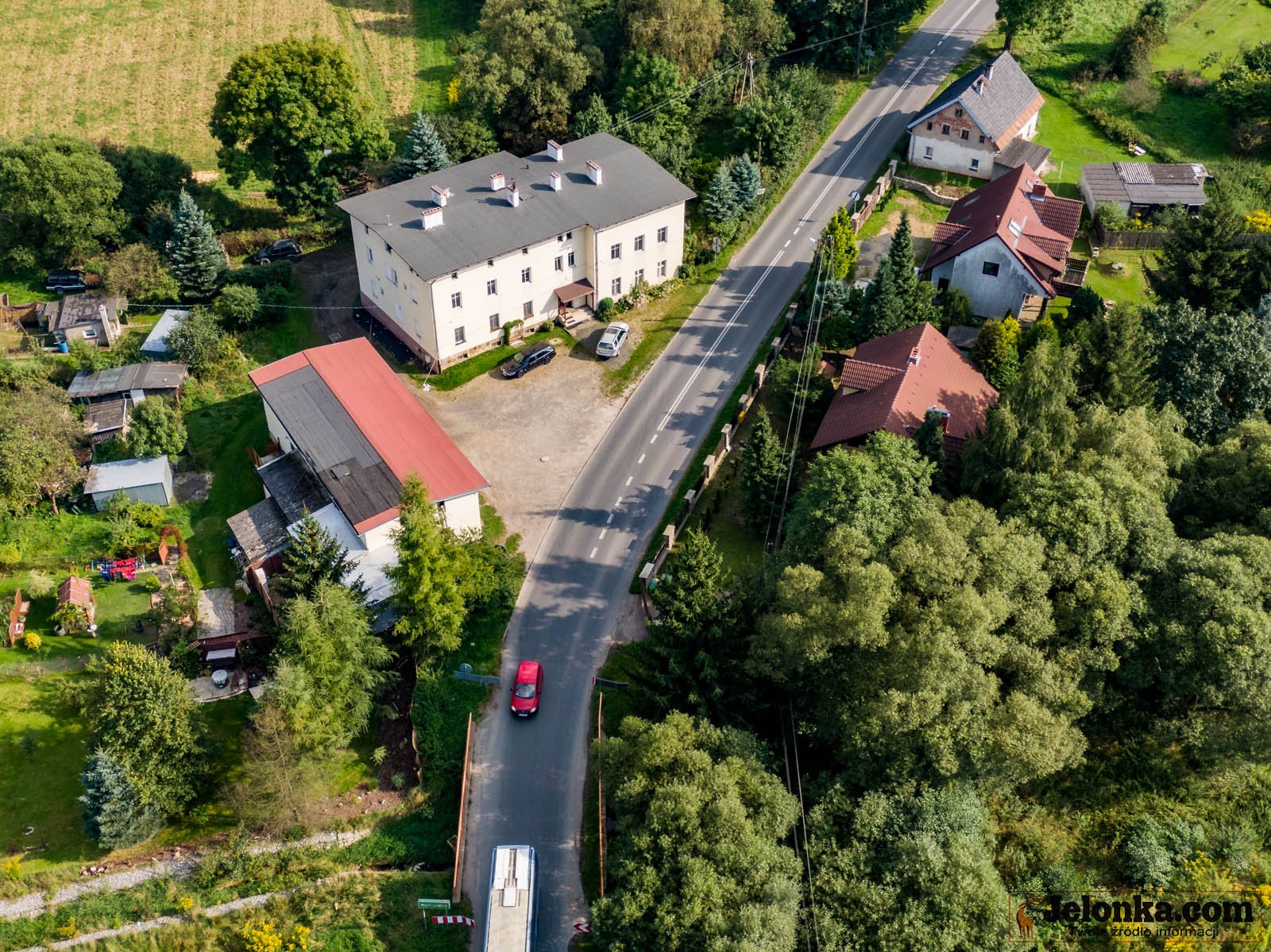 chodnik-dla-bezpieczenstwa-99626