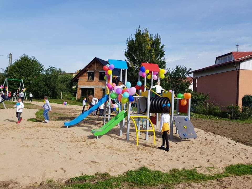 plac-zabaw-juz-otwarty-99673