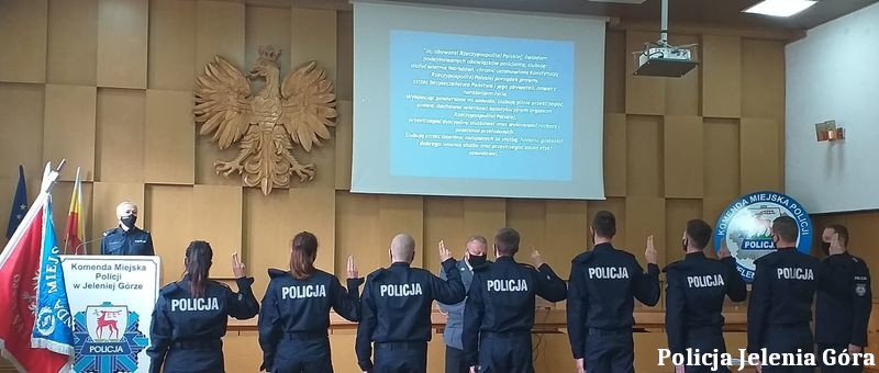 uroczyste-slubowanie-modych-policjantow-99824