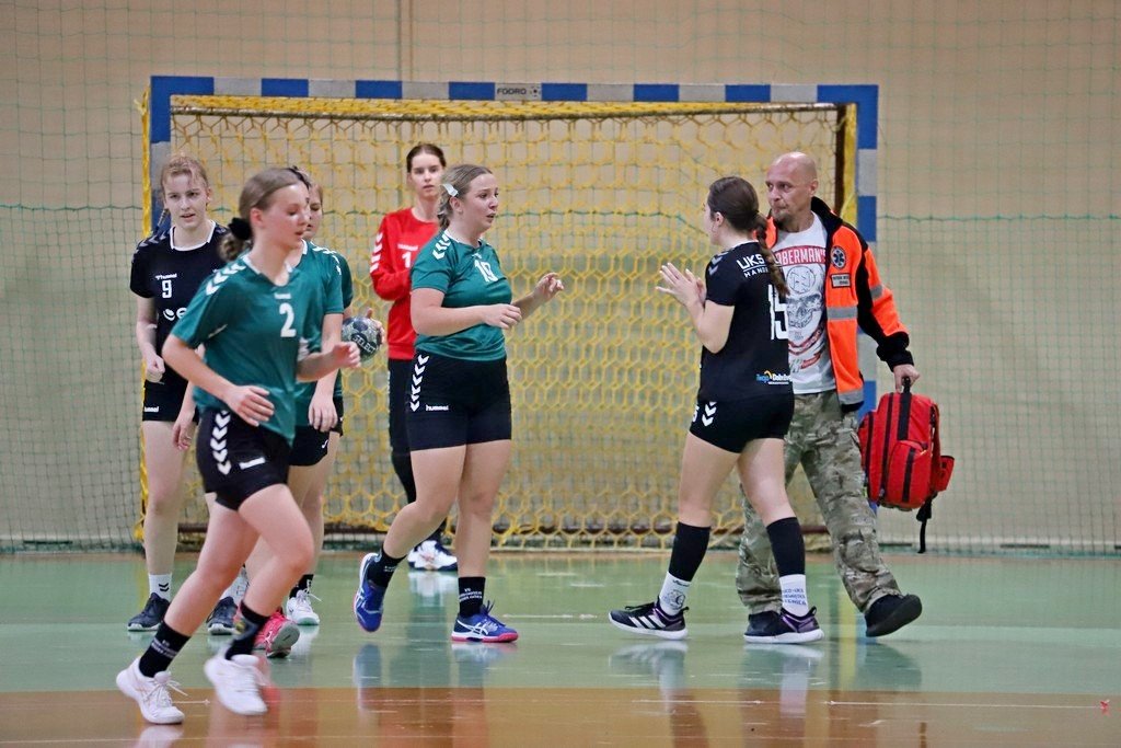 smutna-inauguracja-sezonu-99864