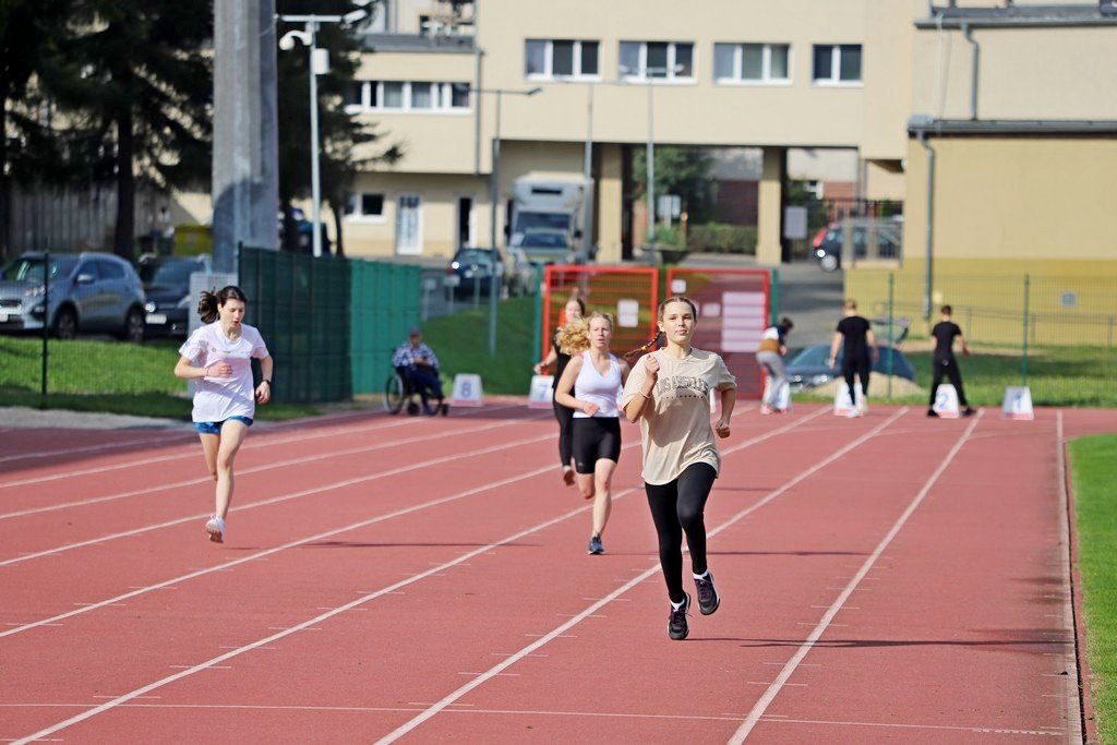 trzy-szkoy-rywalizoway-pozostae-nie-wziey-udziau-99874