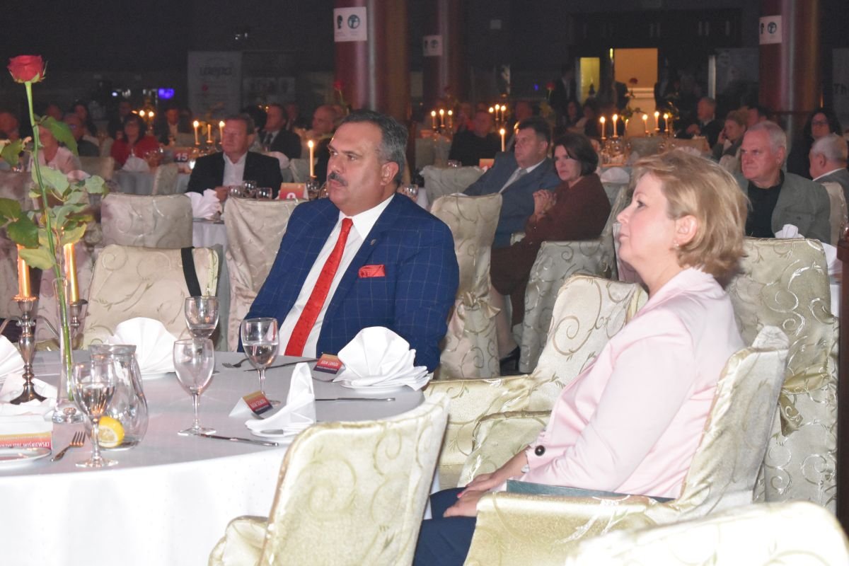 gala-wreczenia-karkonoszy-99878