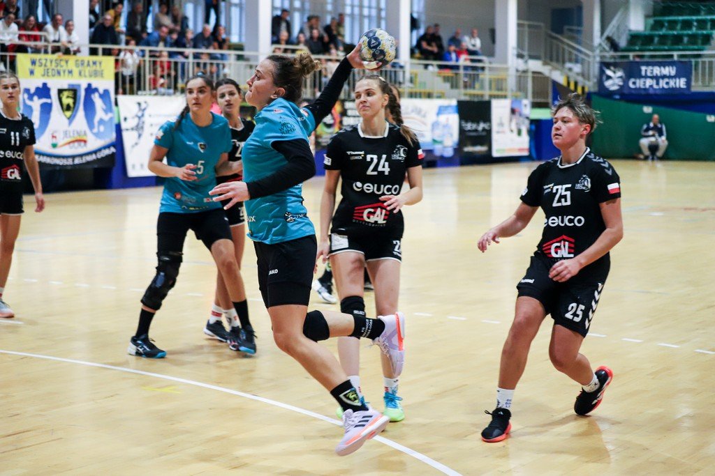 co-za-emocje-derby-dla-karkonoszy-99893