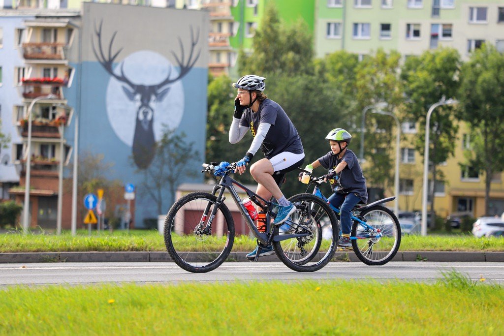 na-rowerach-podziekowali-mai-woszczowskiej-99899