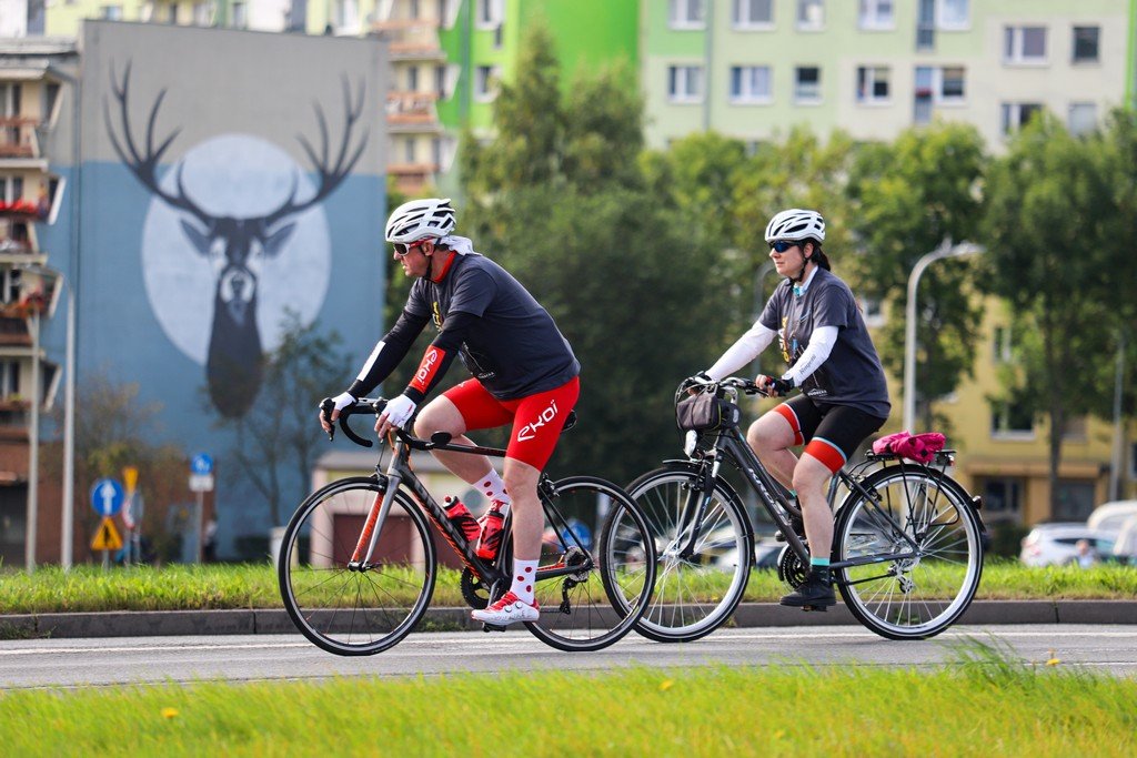 na-rowerach-podziekowali-mai-woszczowskiej-99899