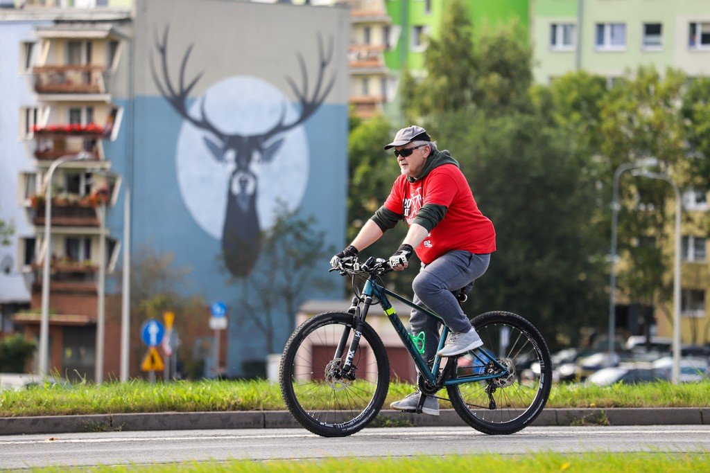 na-rowerach-podziekowali-mai-woszczowskiej-99899