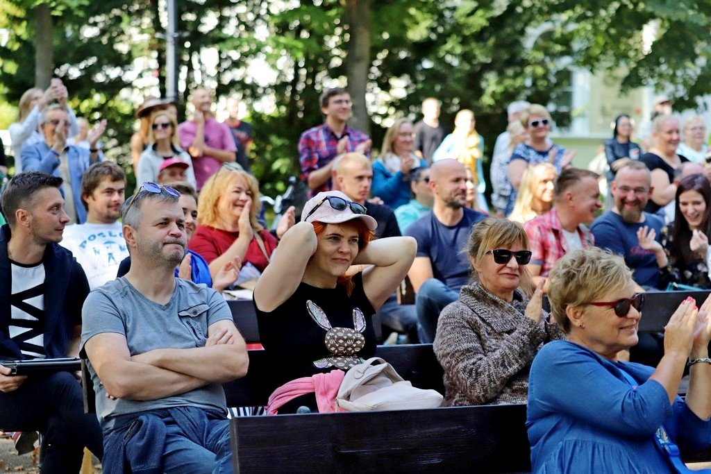 klimatyczny-koncert-w-parku-zdrojowym-99959